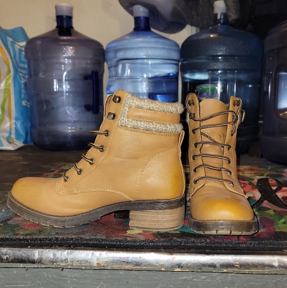 Sugar boots
